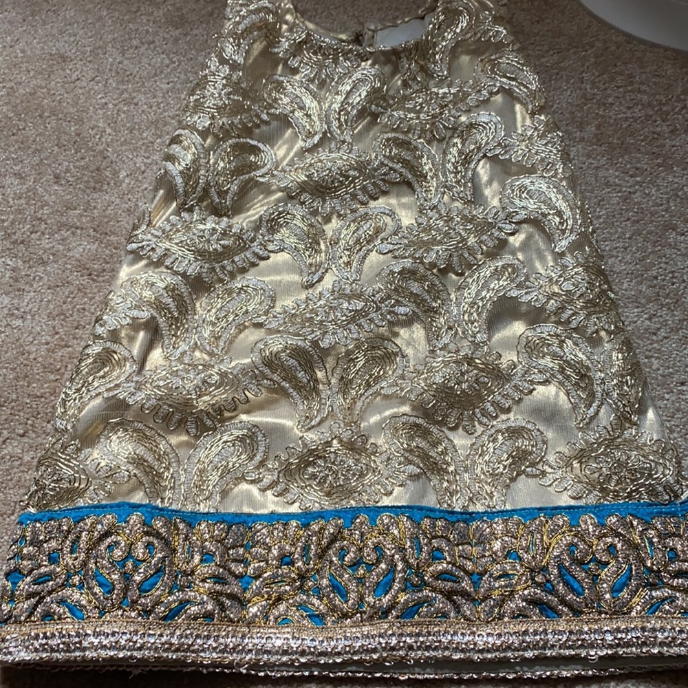 Gorgeous girls’ formal 2 pc outfit - Picture 11 of 15